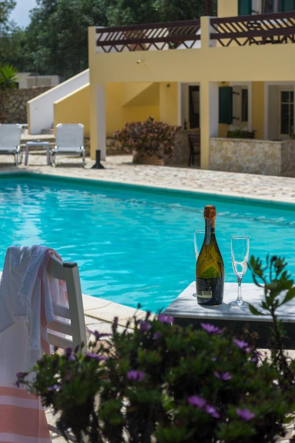 Villa Elaia Suites & Apartments No.2 Gaios Eksteriør billede