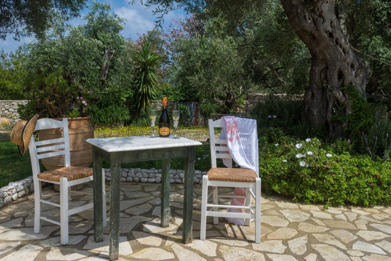 Villa Elaia Suites & Apartments No.2 Gaios Eksteriør billede